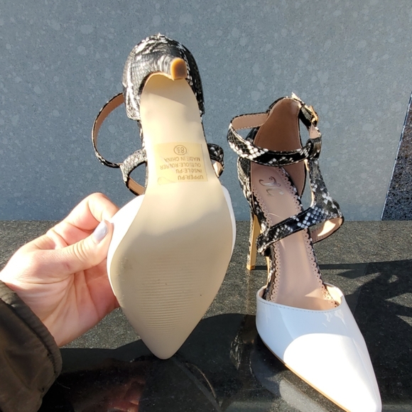 High heels - Picture 3 of 4